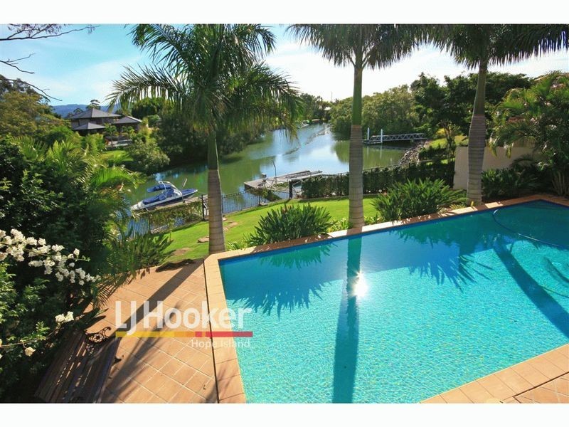 3151 Riverleigh Drive, Hope Island QLD 4212