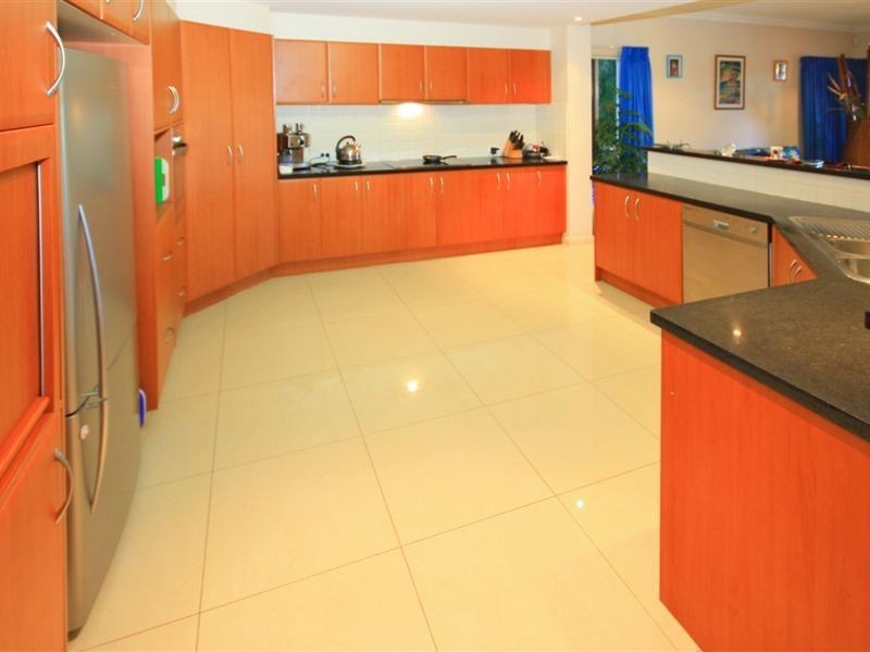 3151 Riverleigh Drive, Hope Island QLD 4212