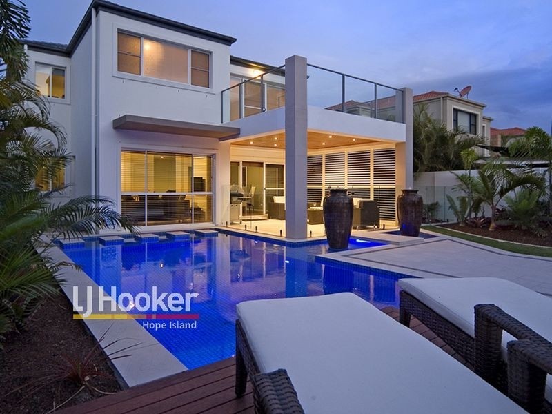 Hope Island QLD 4212
