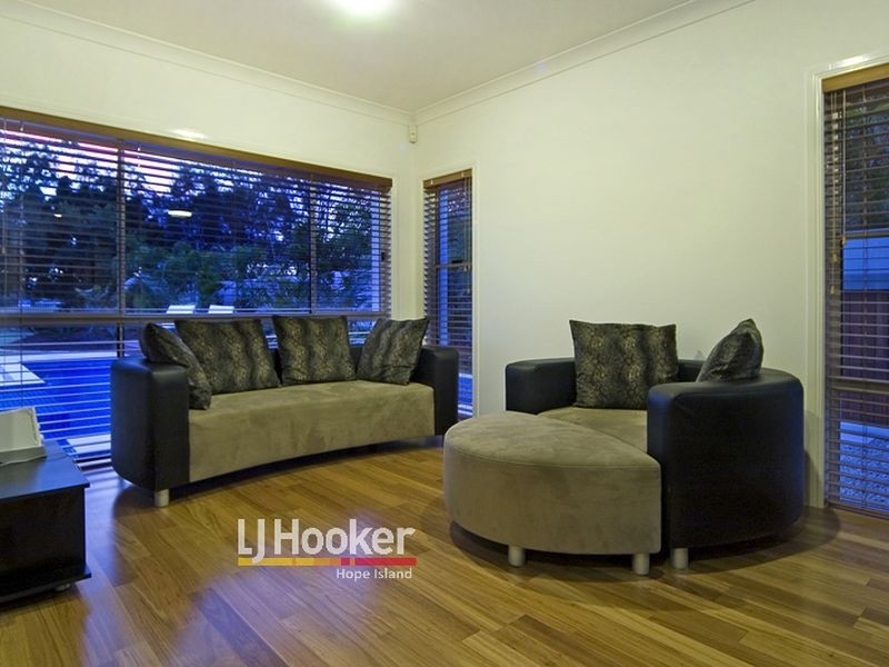 Hope Island QLD 4212