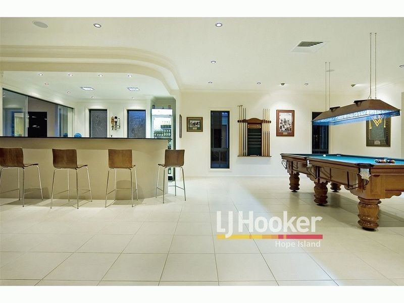 Hope Island QLD 4212