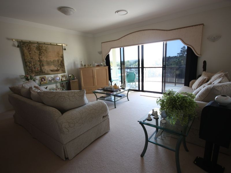 Hope Island QLD 4212