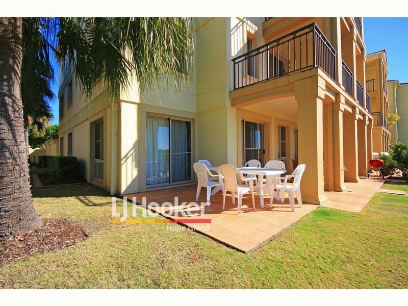 8337 Magnolia Drive East, Hope Island QLD 4212