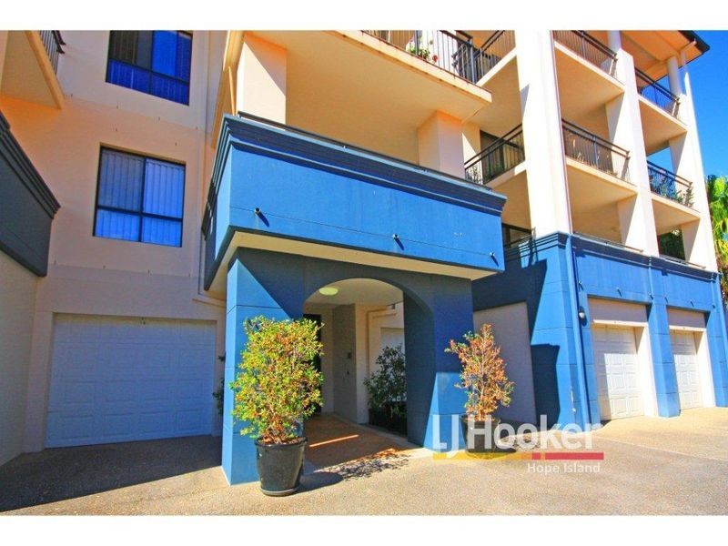 Hope Island QLD 4212