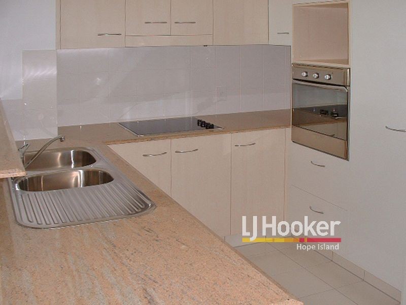 Hope Island QLD 4212