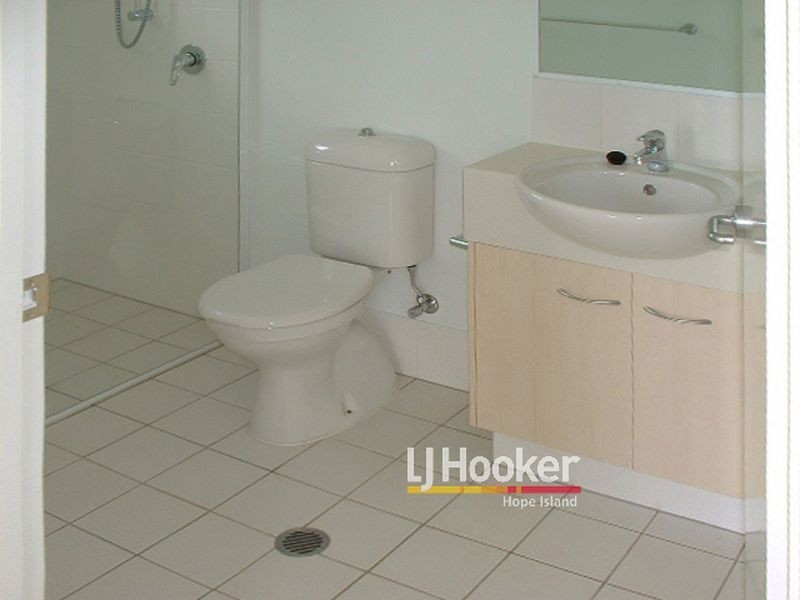 Hope Island QLD 4212