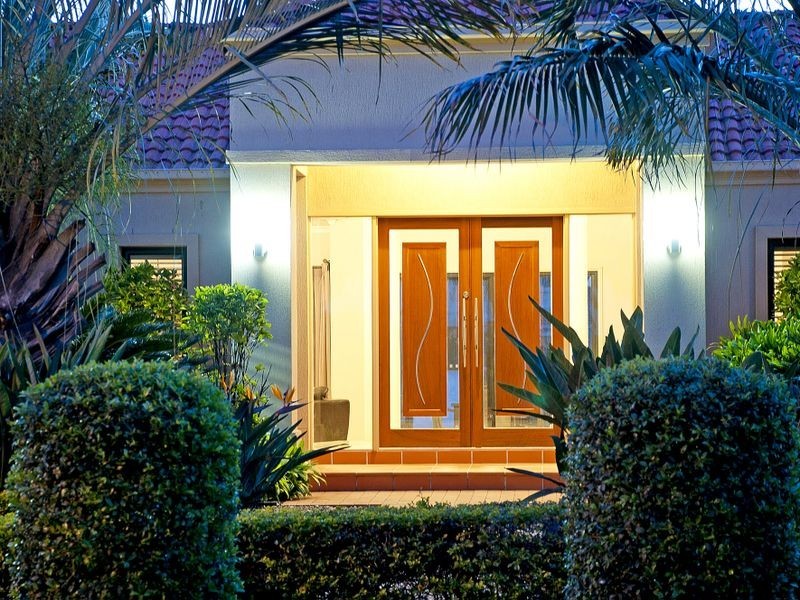 1045 Rosebank Way, Hope Island QLD 4212