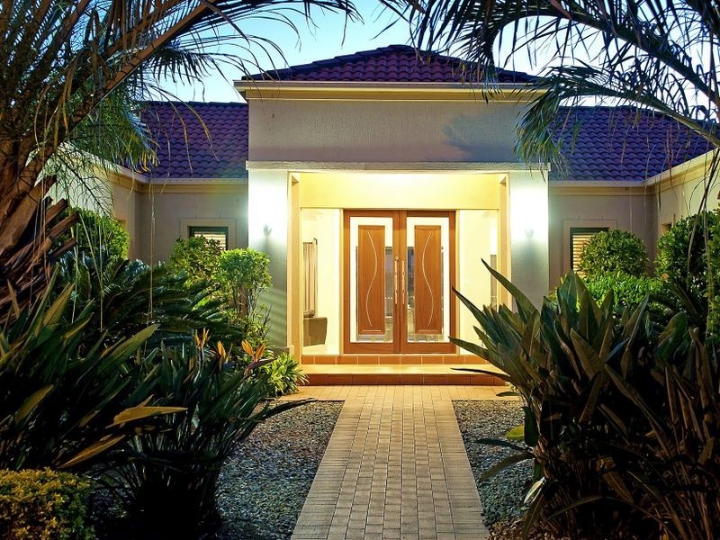 1045 Rosebank Way, Hope Island QLD 4212