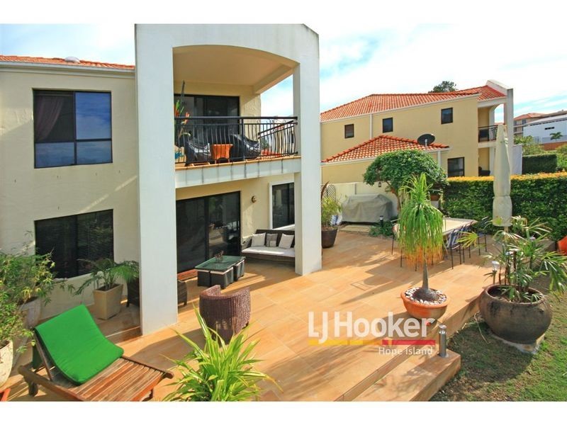 Hope Island QLD 4212