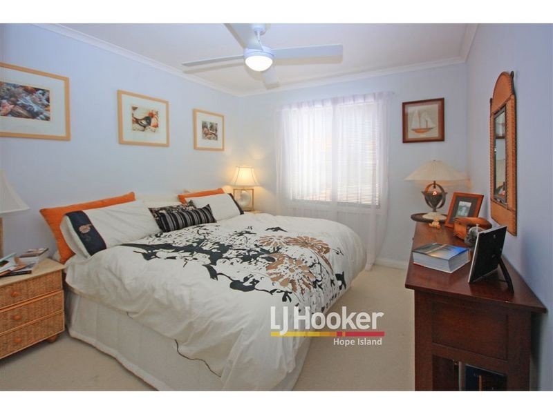 Hope Island QLD 4212