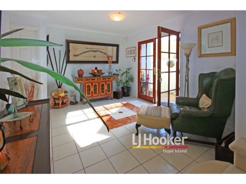 Hope Island QLD 4212