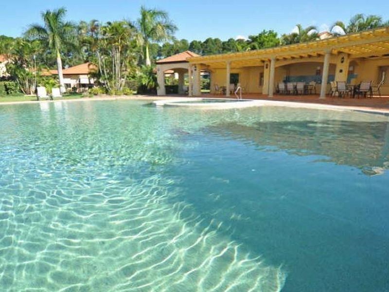 Hope Island QLD 4212