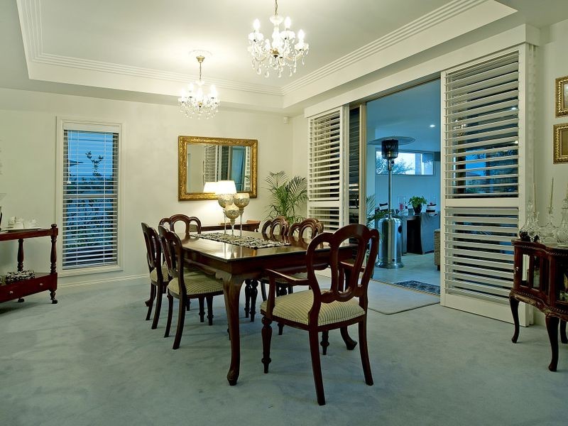 1095 Beechwood Drive, Hope Island QLD 4212