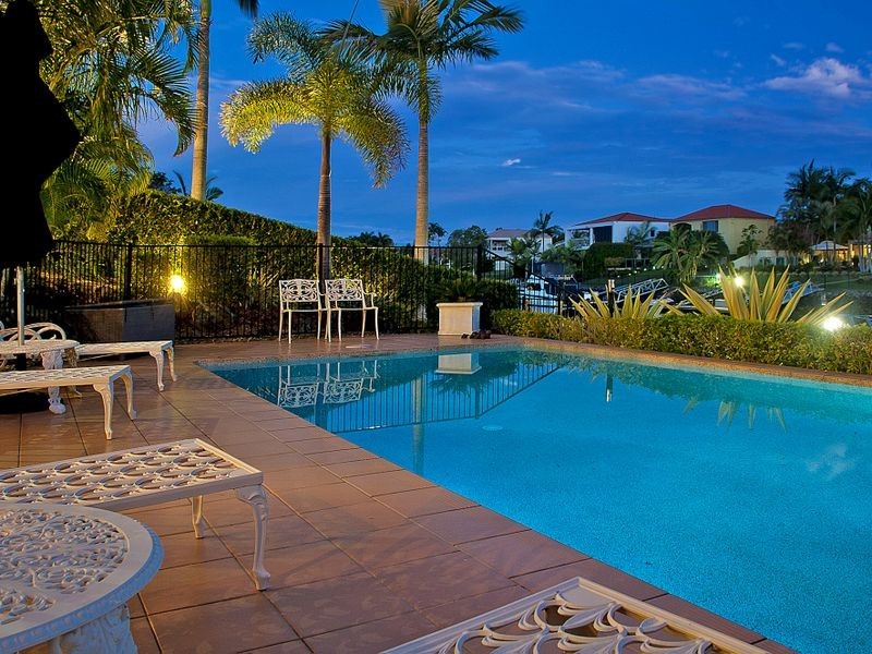 1095 Beechwood Drive, Hope Island QLD 4212