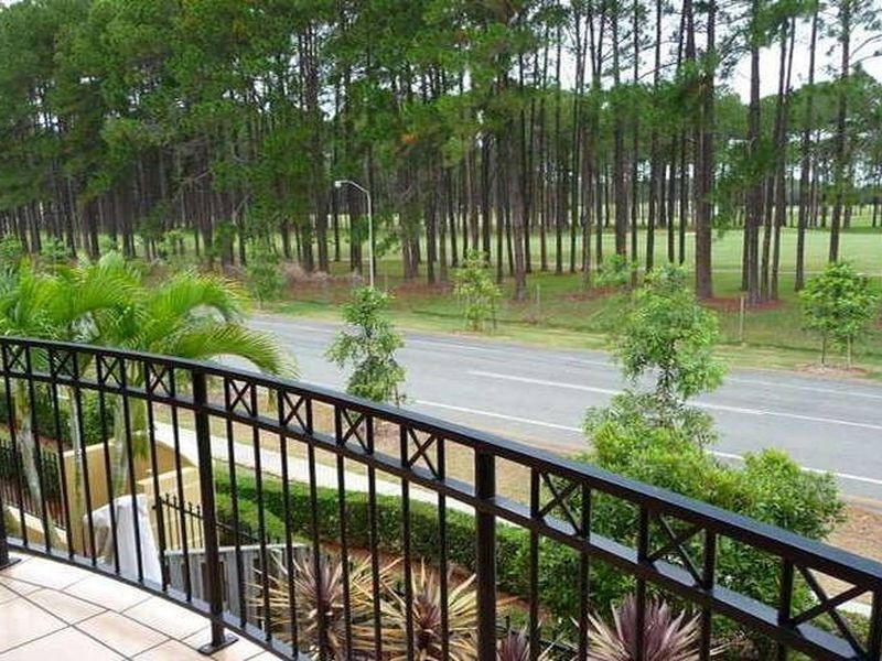 Hope Island QLD 4212