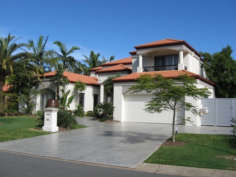 Hope Island QLD 4212