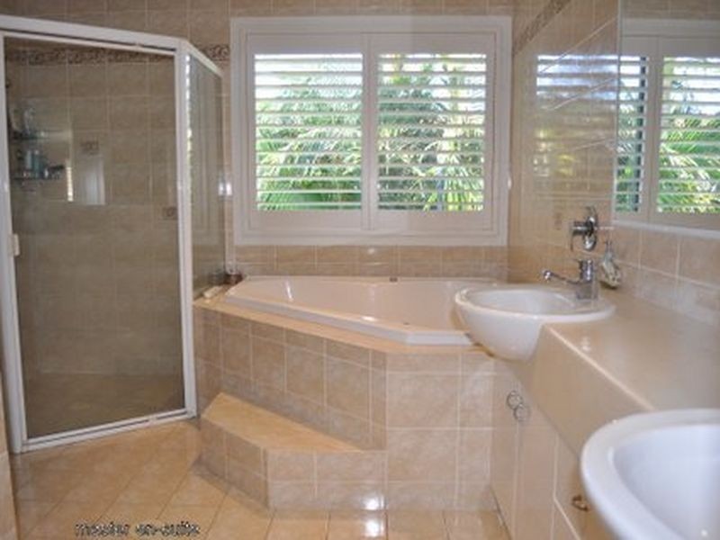 Hope Island QLD 4212