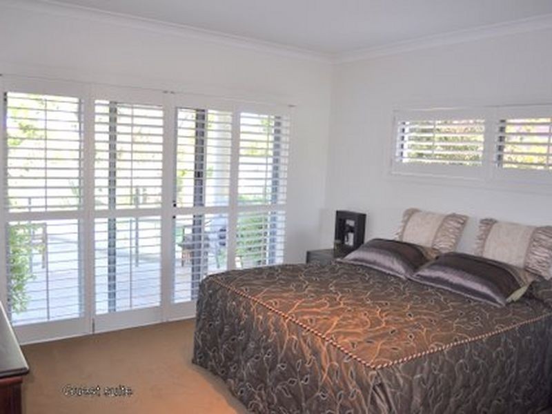 Hope Island QLD 4212