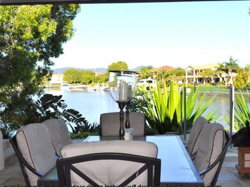 Hope Island QLD 4212