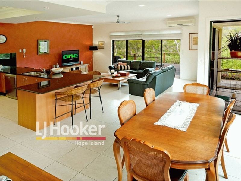 3147 Riverleigh Drive, Hope Island QLD 4212