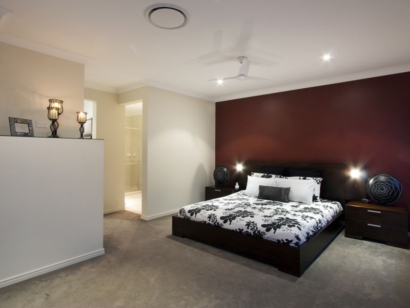 Hope Island QLD 4212