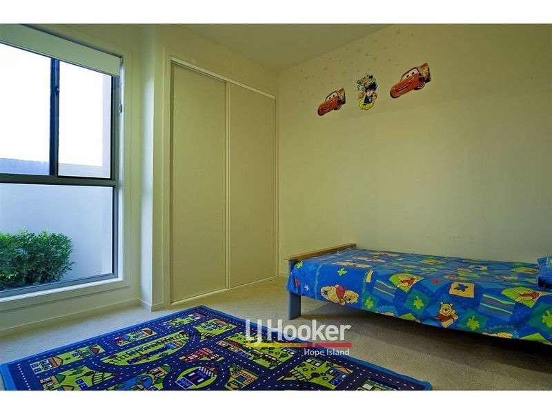 Hope Island QLD 4212