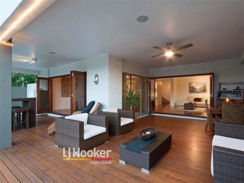 Hope Island QLD 4212
