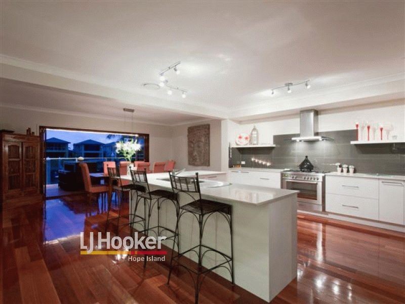 Hope Island QLD 4212