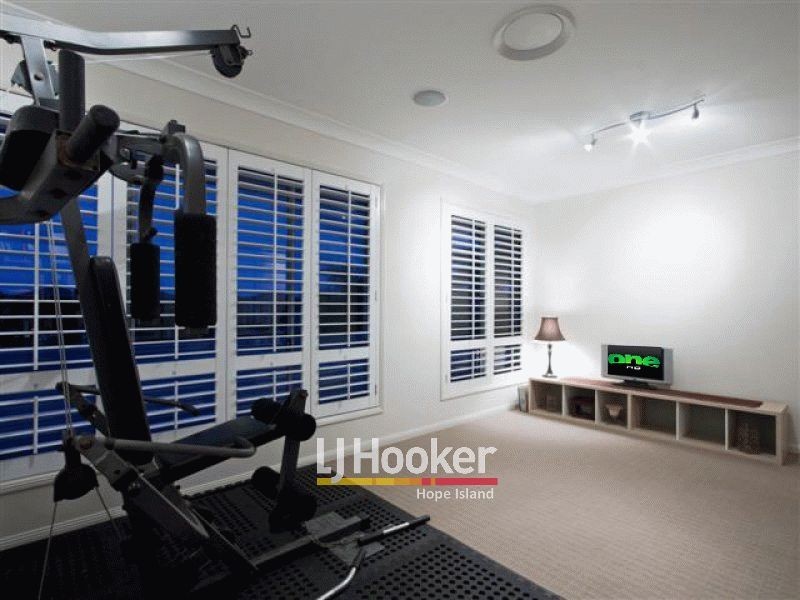 Hope Island QLD 4212