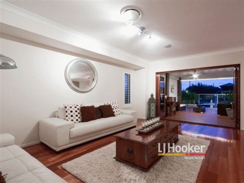 Hope Island QLD 4212