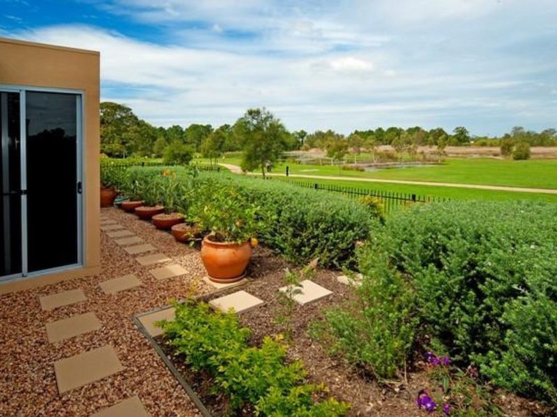 Hope Island QLD 4212