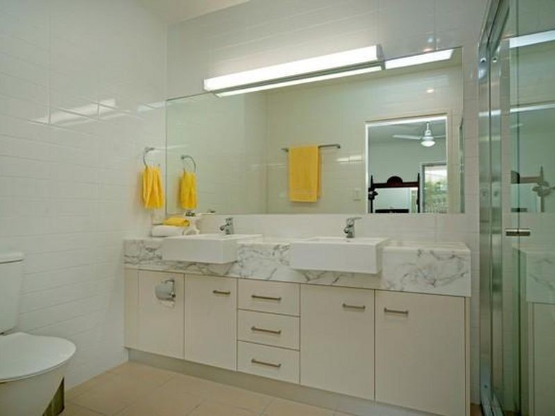 Hope Island QLD 4212