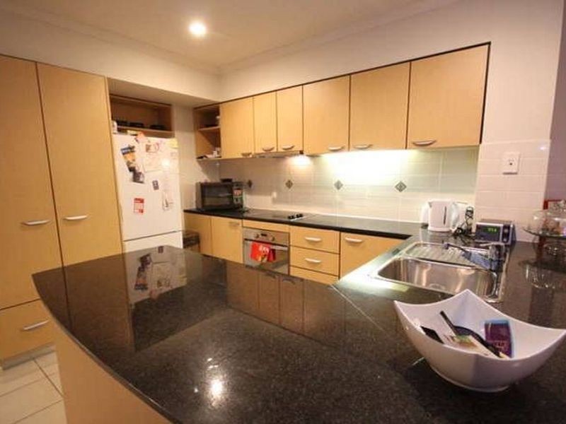8869 Magnolia Drive East, Hope Island QLD 4212