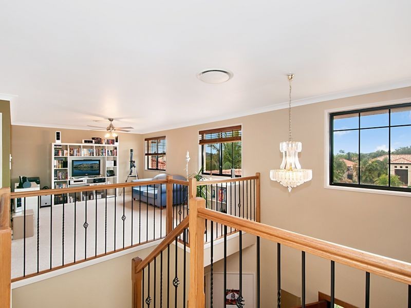 8 Dallow Crescent, Monterey Keys QLD 4212