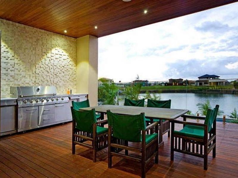 Hope Island QLD 4212