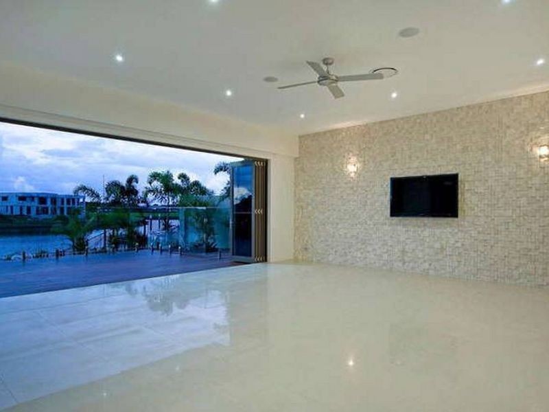 Hope Island QLD 4212