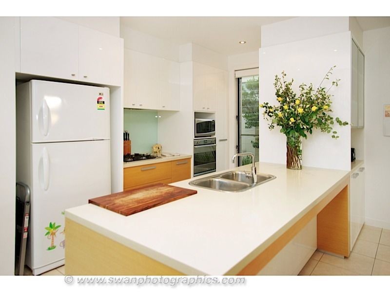 2822 Gracemere Circuit East, Hope Island QLD 4212