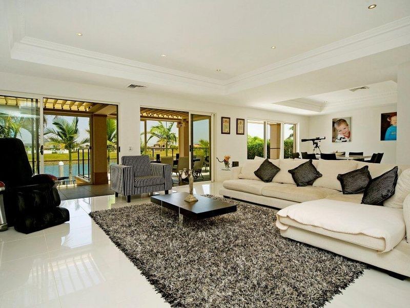 Hope Island QLD 4212