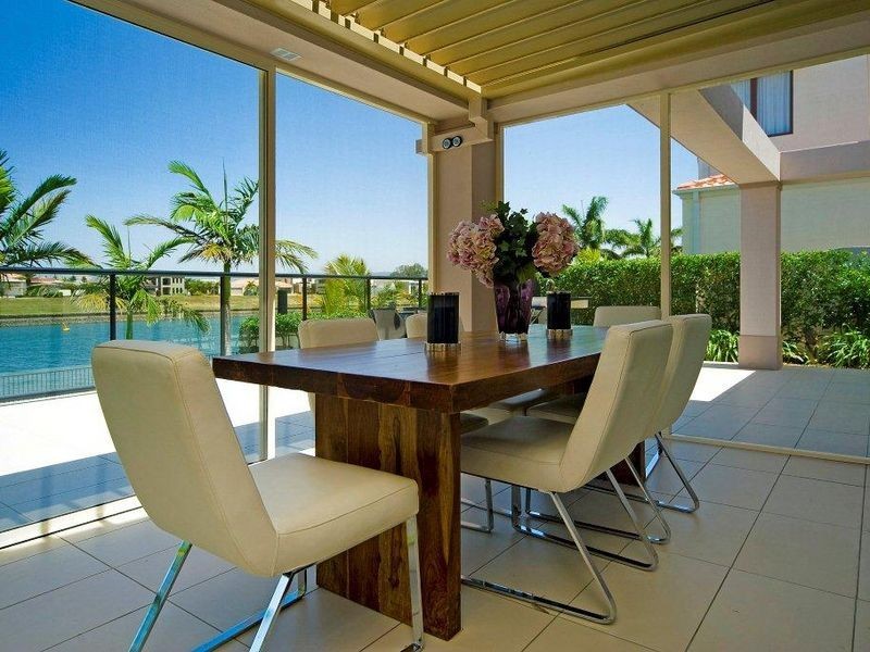 Hope Island QLD 4212