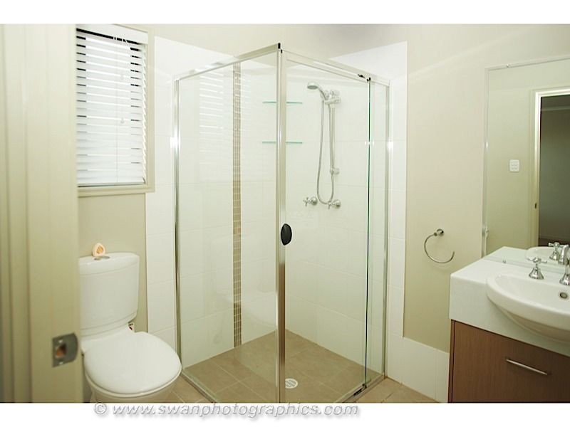 20 Starush Ct, Upper Coomera QLD 4209