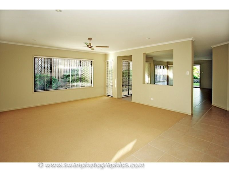 20 Starush Ct, Upper Coomera QLD 4209