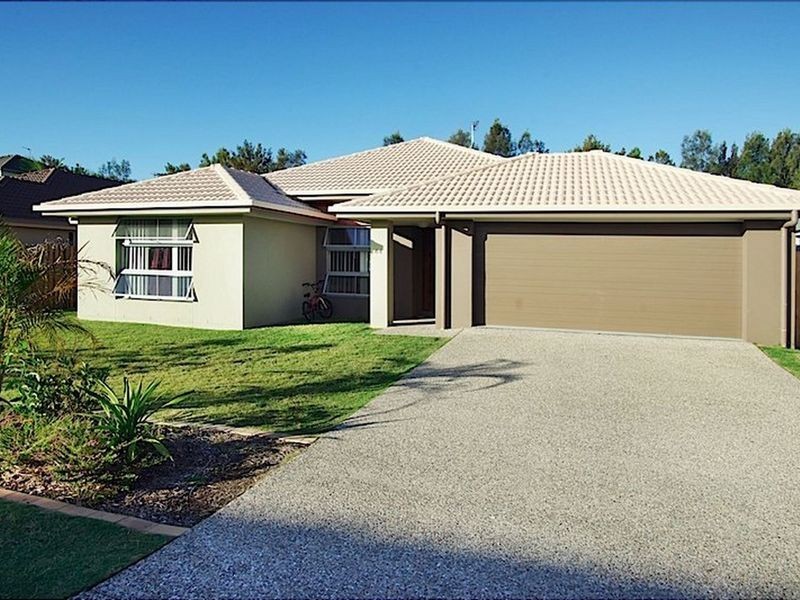 64/19 Santa Barbra Rd, Hope Island QLD 4212