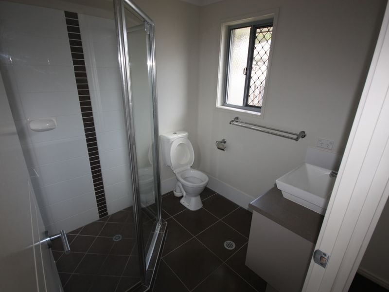 64/19 Santa Barbra Rd, Hope Island QLD 4212