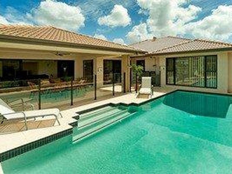 46 The Peninsula, Helensvale QLD 4212