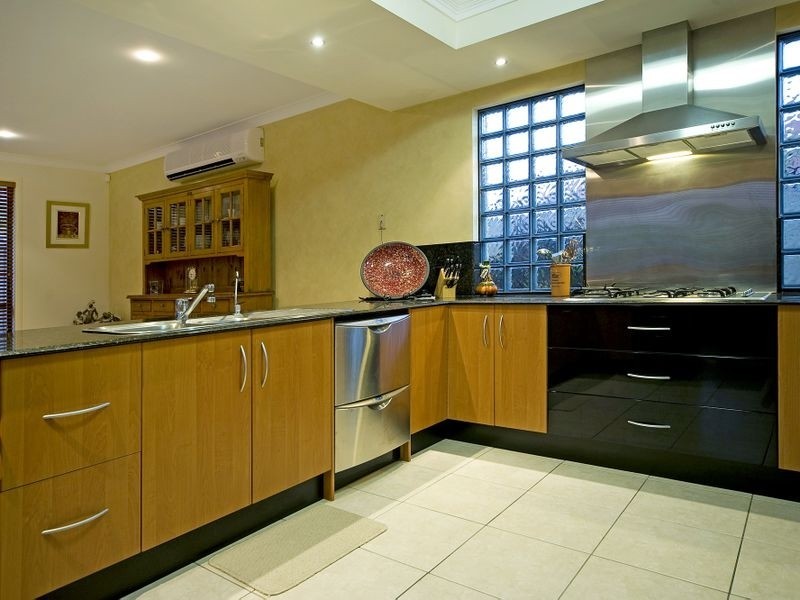 Monterey Keys QLD 4212