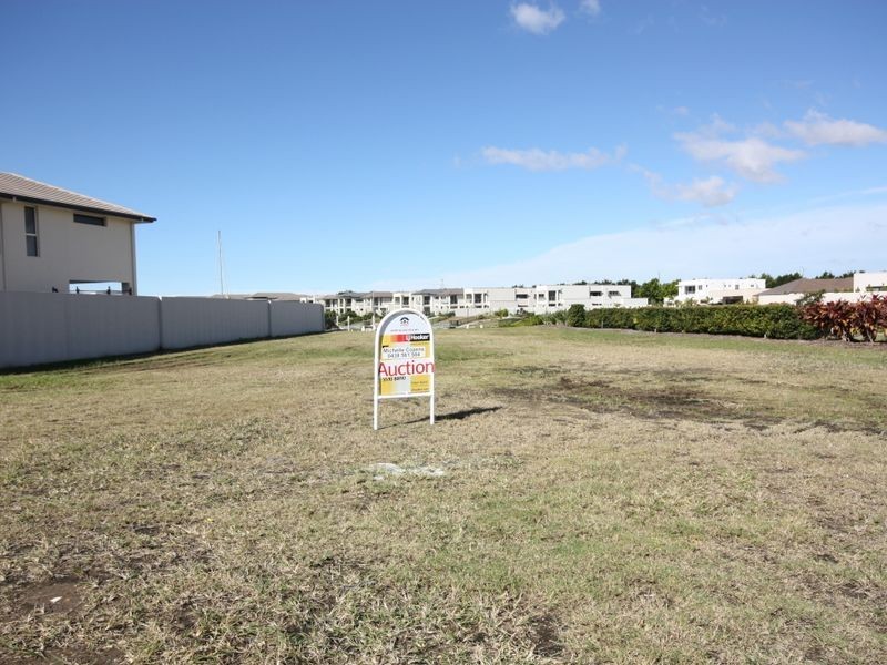 2224 Taromeo Ct, Hope Island QLD 4212