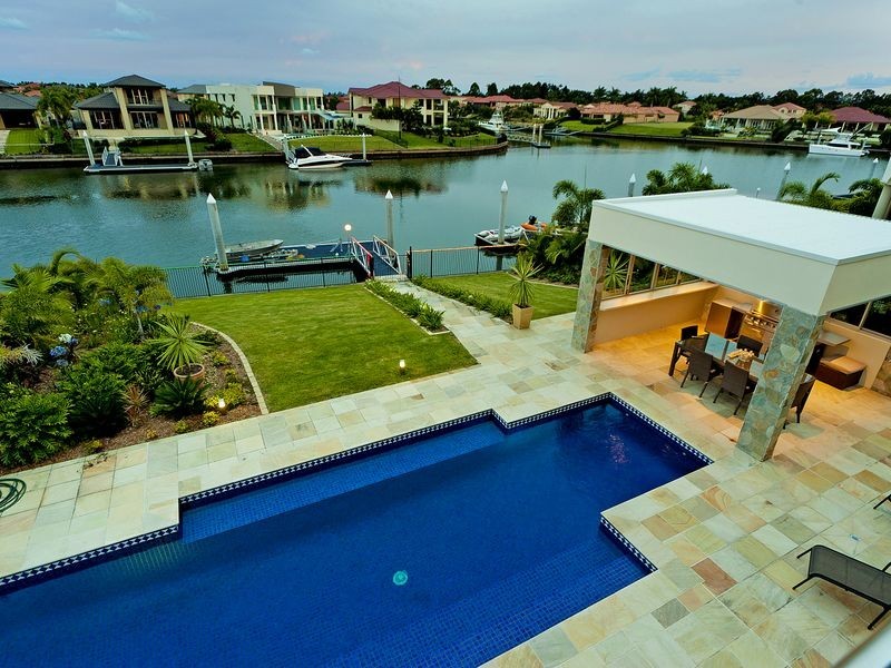 Hope Island QLD 4212