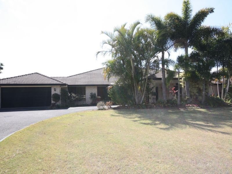 52 Riverdowns Cr, Helensvale QLD 4212