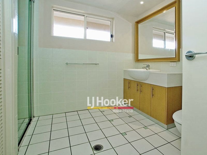Hope Island QLD 4212