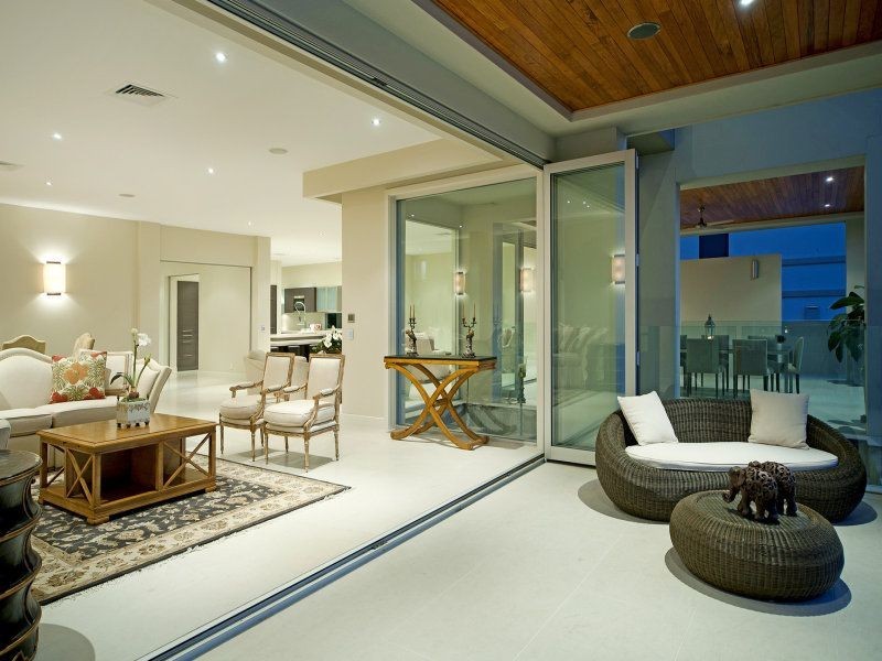 Hope Island QLD 4212